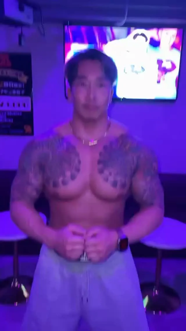 本日お席空いておりまっちょ！